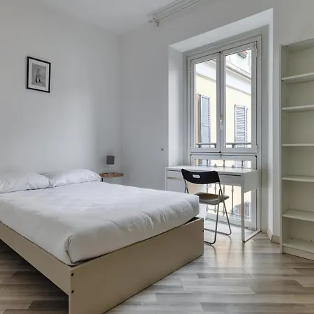 Joivy Stylish 2-Bed Flat, Easy Access To Centre-3