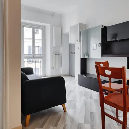 Joivy Stylish 2-Bed Flat, Easy Access To Centre-2
